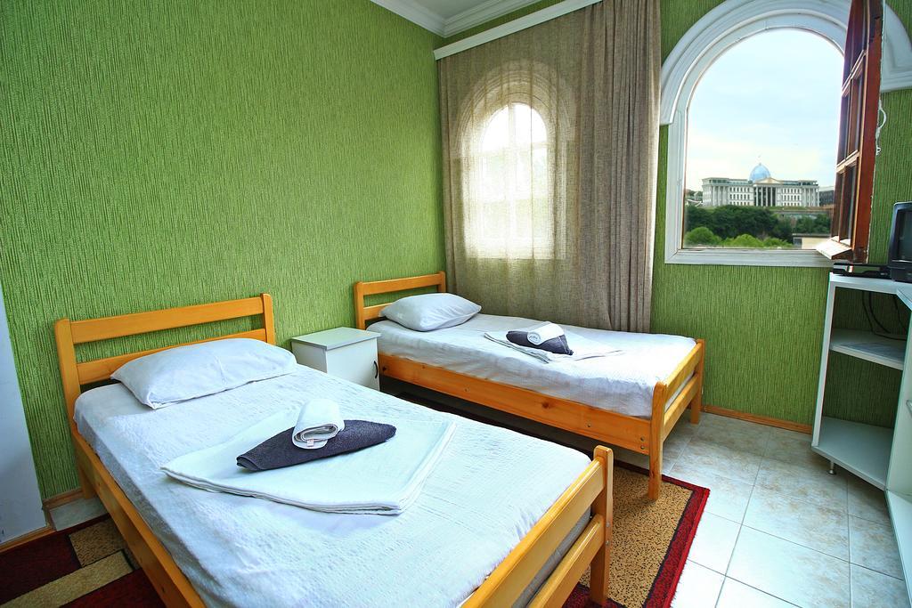 Babilina Hotel Tbilisi Exterior photo