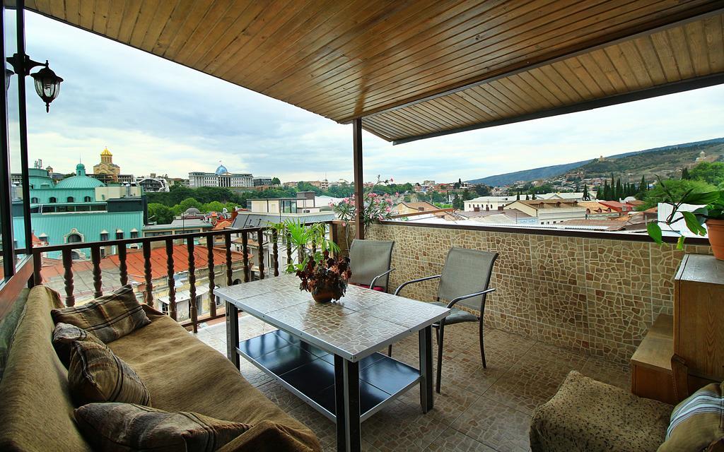 Babilina Hotel Tbilisi Exterior photo